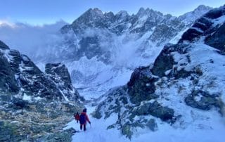 Poradnik zimowej turystyki wysokogórskiej Summit Ready - VERTISPORT