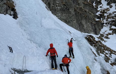 Kursy wspinaczki lodowej L1 w Tatrach. Vertisport - SUMMIT READY