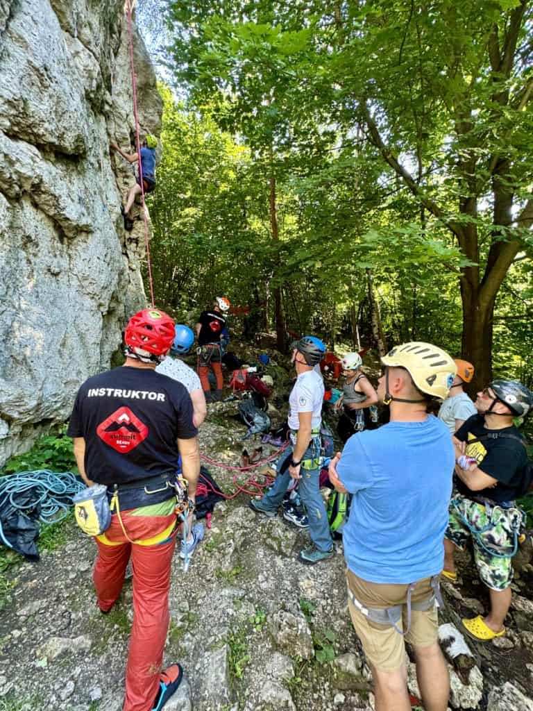 Kursy wspinaczki skałkowej VERTISPORT - Summit Ready na Jurze