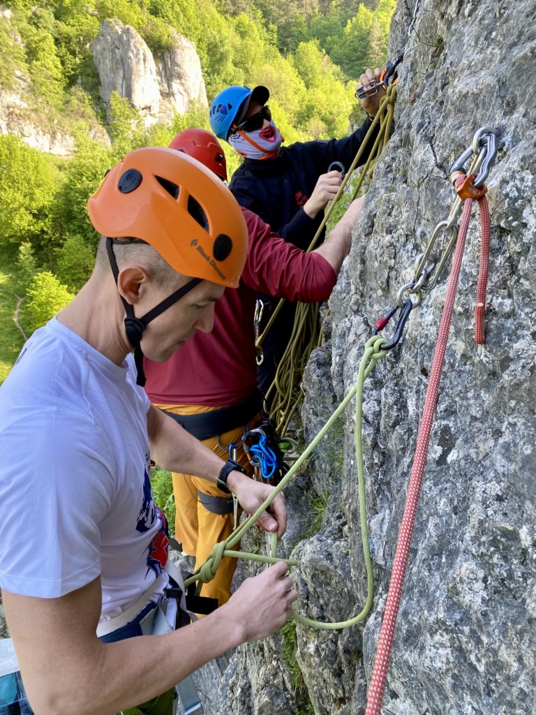 Kurs wspinaczki wielowyciągowej programu SUMMIT READY - VERTISPORT