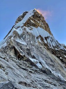 Ama Dablam, Himalaje Nepalu. VERTISPORT, Summit Ready Ama Dablam, Himalaje Nepalu. VERTISPORT, Summit Ready
