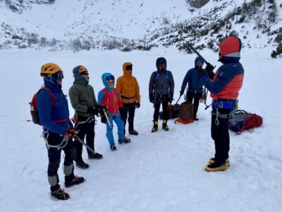 Kurs turystyki zimowej L1 VERTISPORT w Tatrach Kurs turystyki zimowej L1 VERTISPORT w Tatrach