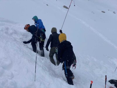 Kursy turystyki zimowej L1 w Tatrach SUMMIT READY - VERTISPORT Kursy turystyki zimowej L1 w Tatrach SUMMIT READY - VERTISPORT