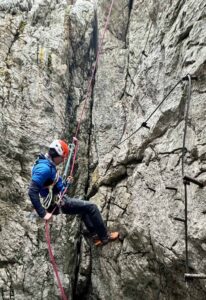 Kursy turystyki alpejskiej alpejskiej Vertisport SUMMIT READY + Hoher Dachstein Kursy turystyki alpejskiej alpejskiej Vertisport SUMMIT READY + Hoher Dachstein