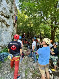 Kursy wspinaczki skałkowej VERTISPORT - Summit Ready na Jurze