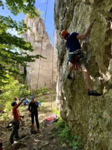 Kursy wspinaczki skałkowej VERTISPORT - Summit Ready na Jurze