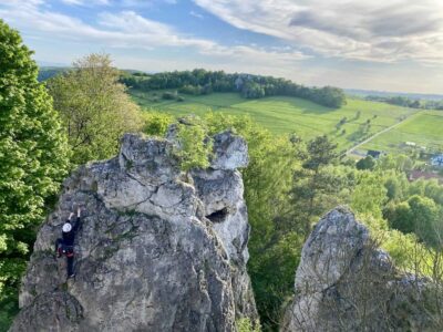 Kursy wspinaczki skałkowej VERTISPORT - Summit Ready na Jurze