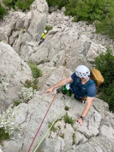 Kursy wspinaczki skałkowej SUMMIT READY - VERTISPORT w Paklenicy Kursy wspinaczki skałkowej SUMMIT READY - VERTISPORT w Paklenicy